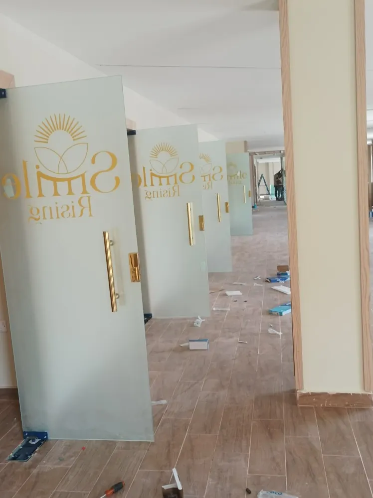 باب زجاج سيكوريت بالرياض - عمل رقم 3 من زويا الرياض