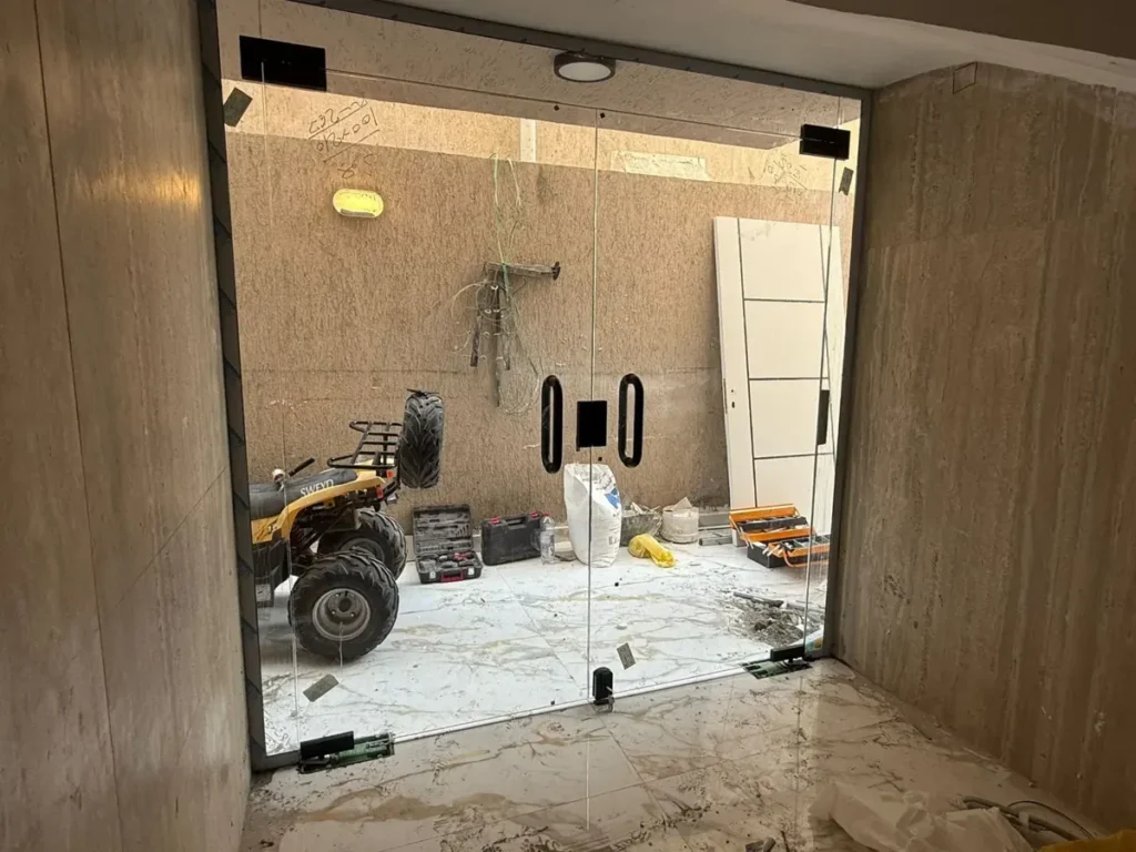 باب زجاج سيكوريت بالرياض - عمل رقم 16 من زويا الرياض