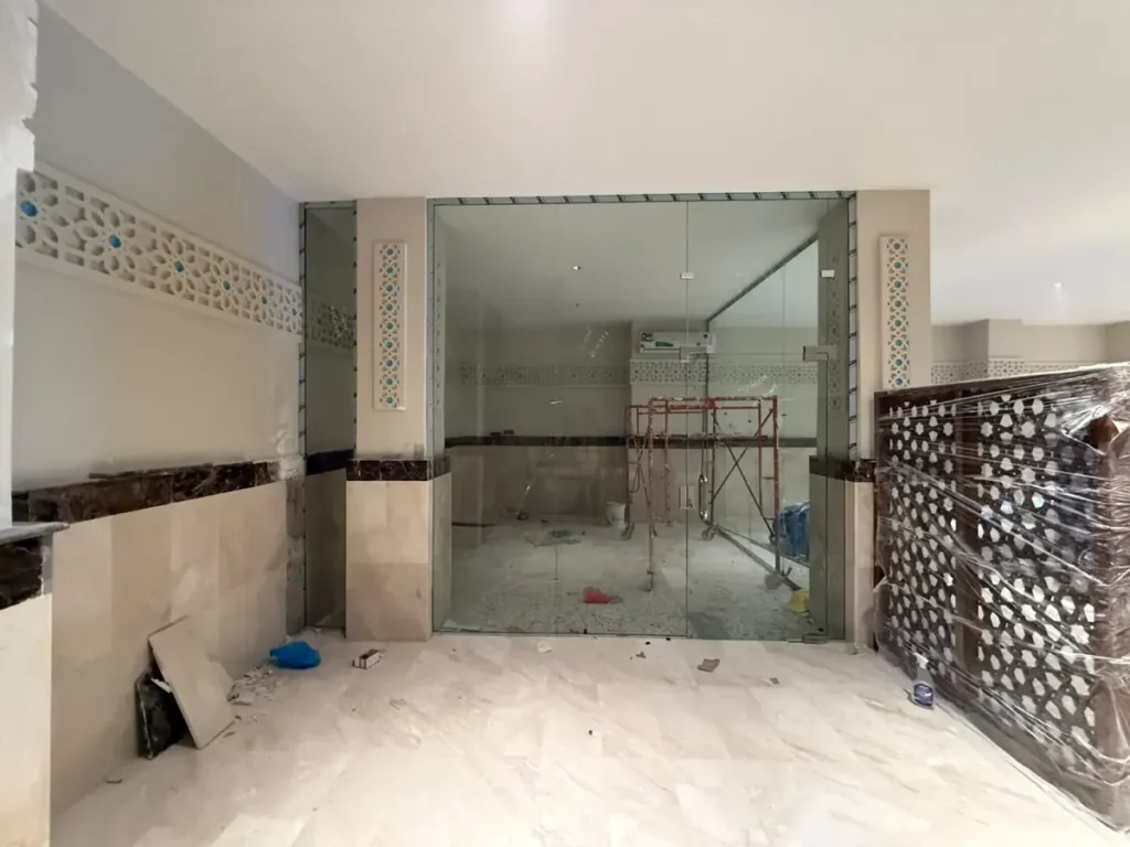واجهة محل زجاج سيكوريت بالرياض - عمل رقم 2 من زويا الرياض