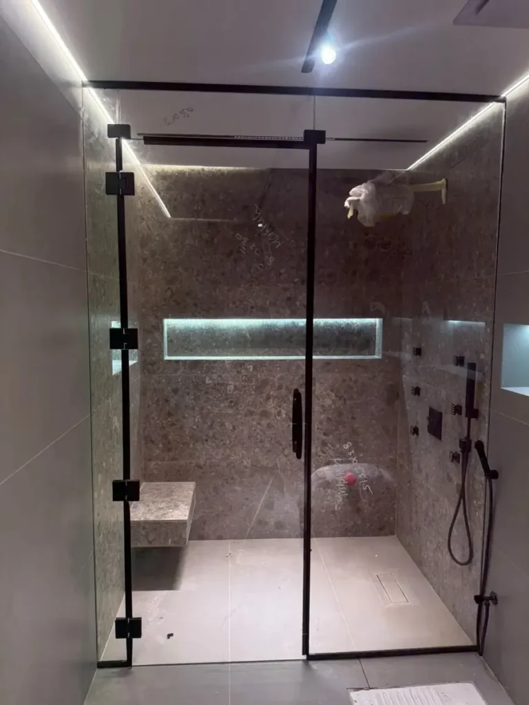 شاور زجاج سيكوريت بالرياض - عمل رقم 4 من زويا الرياض